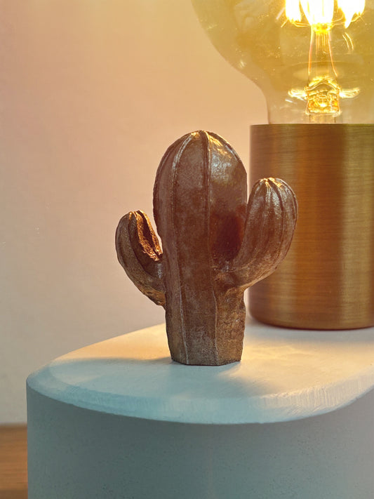 Cactus Lamp / Touch-Controlled