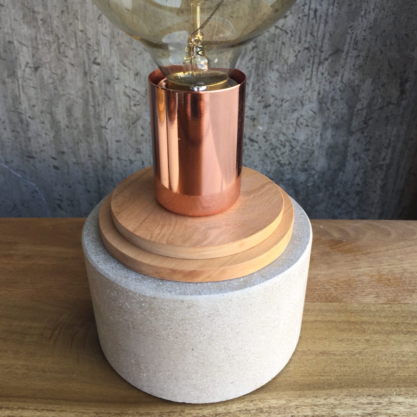 Stacked Concrete Lamp - Oak/Copper